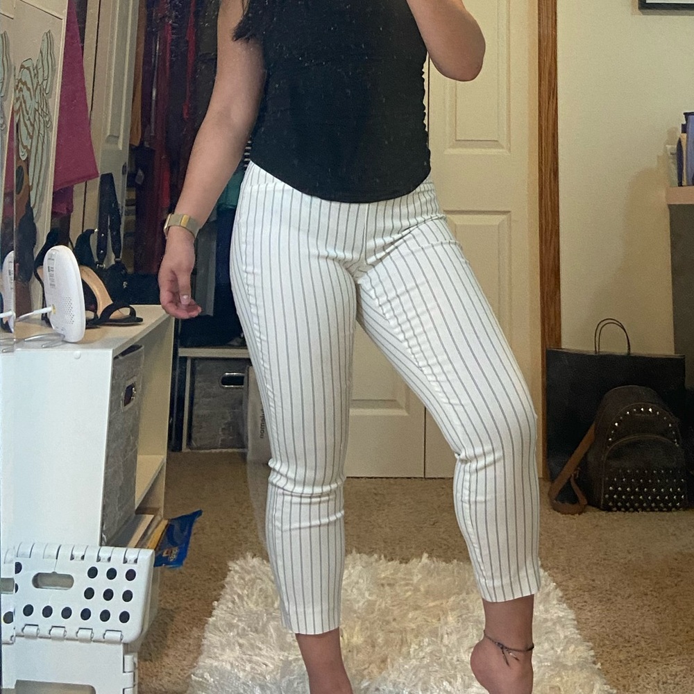 Jeans - Picture 6 of 7
